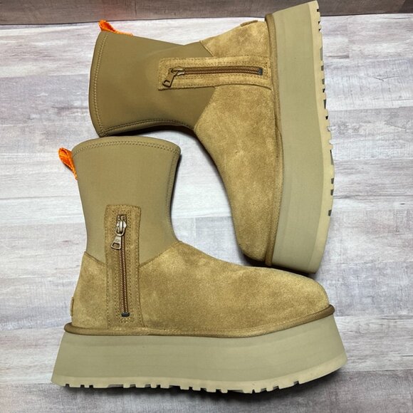 Ugg Women's Chestnut Classic Dipper Platform Boots  Size: 9 - Picture 6 of 12